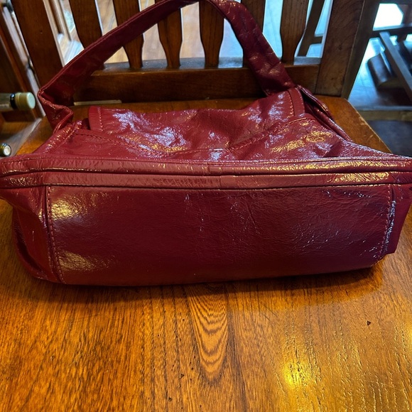 Marc Jacobs Purple Patent Leather Shoulder Bag - Picture 10 of 16